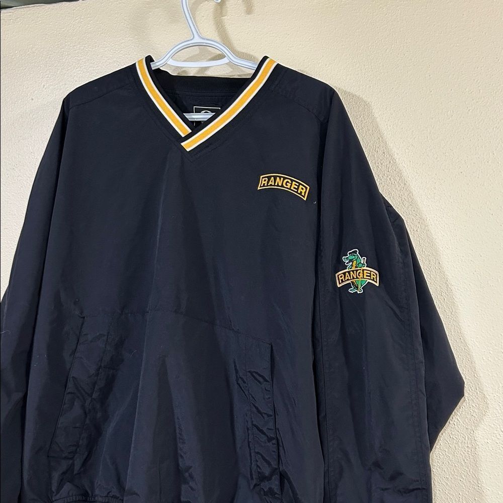 Gorgeous US Army Rangers Black with Yellow Accents Men’s Large NWOT Retail $59 - Picture 3 of 8